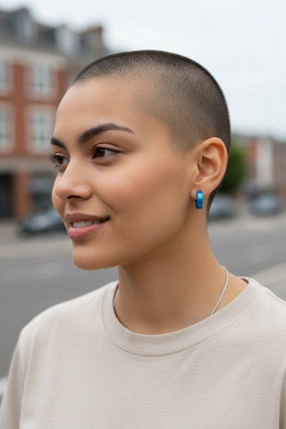 Aretes tipo huggie en acero inoxidable