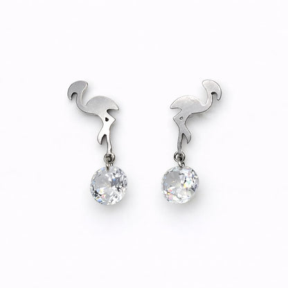 Pendientes colgantes con un diseño  de flamenco en acero inoxidable
