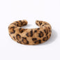 Diadema ancha con estampado de leopardo