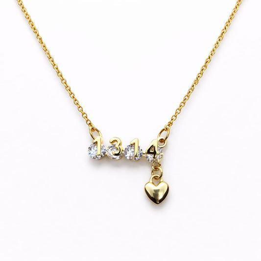 Collar con diseño del número “1314”