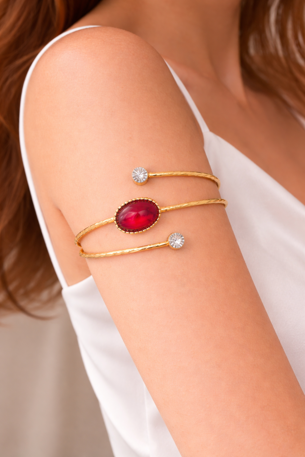 Pulsera Brazalete Dorado Toi et Moi – Diseño Espiral