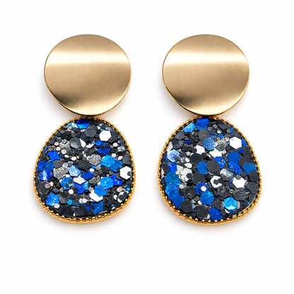 Aretes colgantes con brillo multicolor